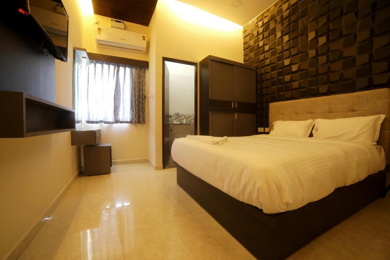 Jai wings Hotel Pondicherry Bagian luar foto